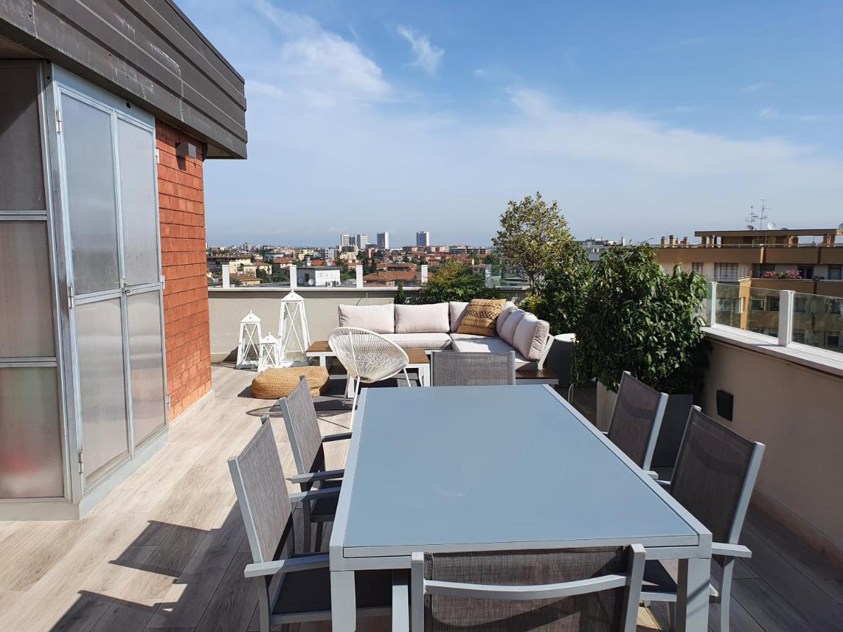 Penthouse F8 - Panoramic Terrace, View Two Towers Apartment Болоня Екстериор снимка